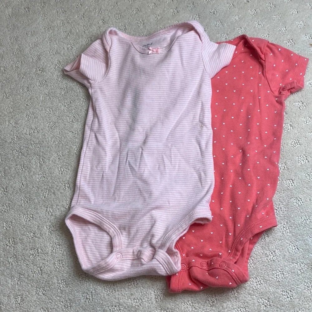 Carter’s bodysuit Two Pieces